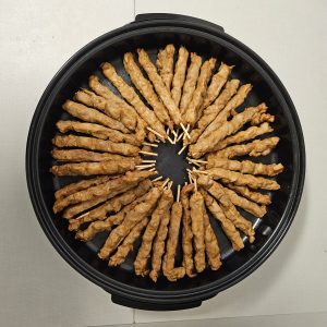 Smulpan met Kipdij sat&eacute; gegaard